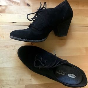 Dr. Scholls Suede Oxford Style Booties | 10